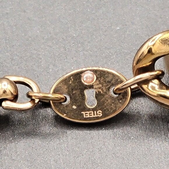 Fossil Gold Tone Stainless Steel Bracelet With Heart & Key Charm - Picture 5 of 7